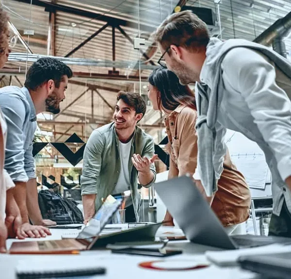 Polwax teamwork-communication Polwax team collaboration for industrial data monitoring and IoT solutions